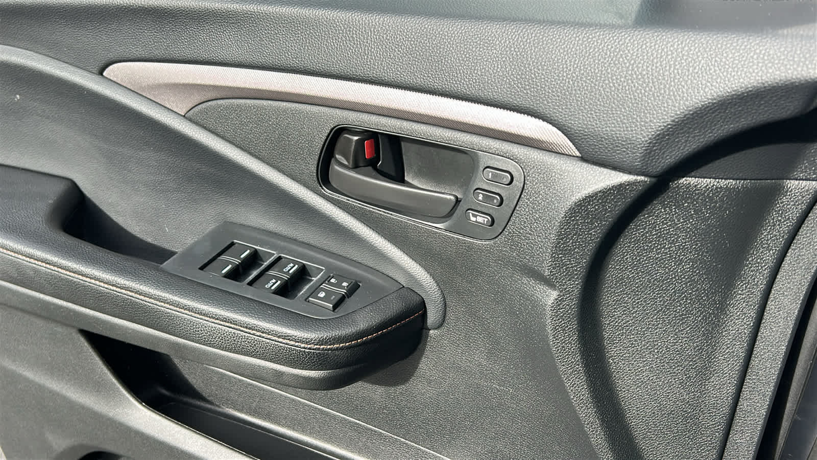 Used 2022 Honda Passport TrailSport image 22