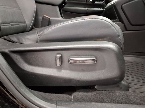 Used 2021 Honda CR-V EX-L image 11