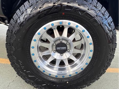 Used 2023 Toyota Tacoma SR image 14