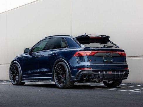 Used 2025 Audi RS Q8 performance image 28