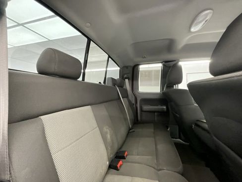 Used 2006 Ford F150 XLT image 13