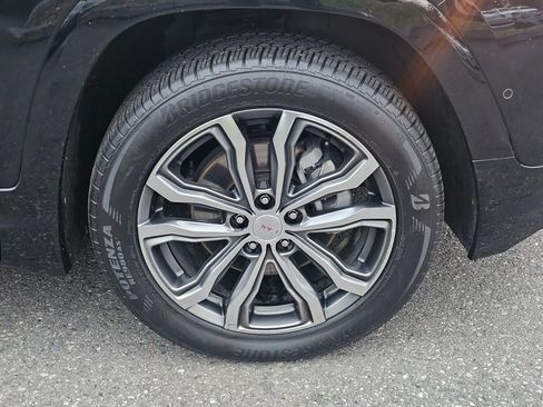 Used 2018 GMC Terrain Denali w/ Advanced Safety Package image 31