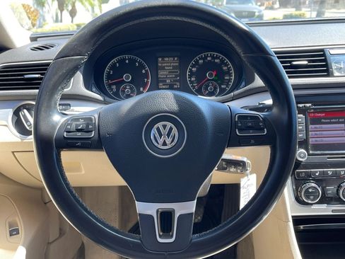 Used 2012 Volkswagen Passat 2.5 SE FWD image 26