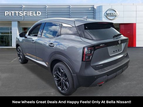 New 2026 Nissan Kicks SR w/ SR Premium Package AWD/4WD image 6