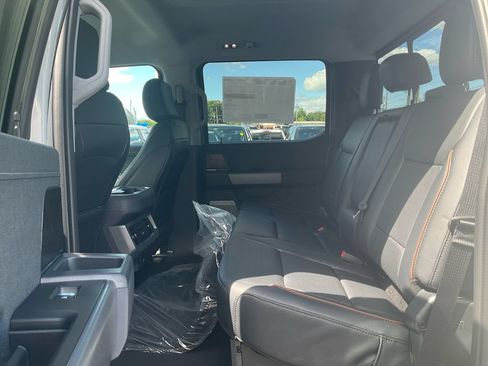 New 2026 Ford F250 Lariat AWD/4WD image 14