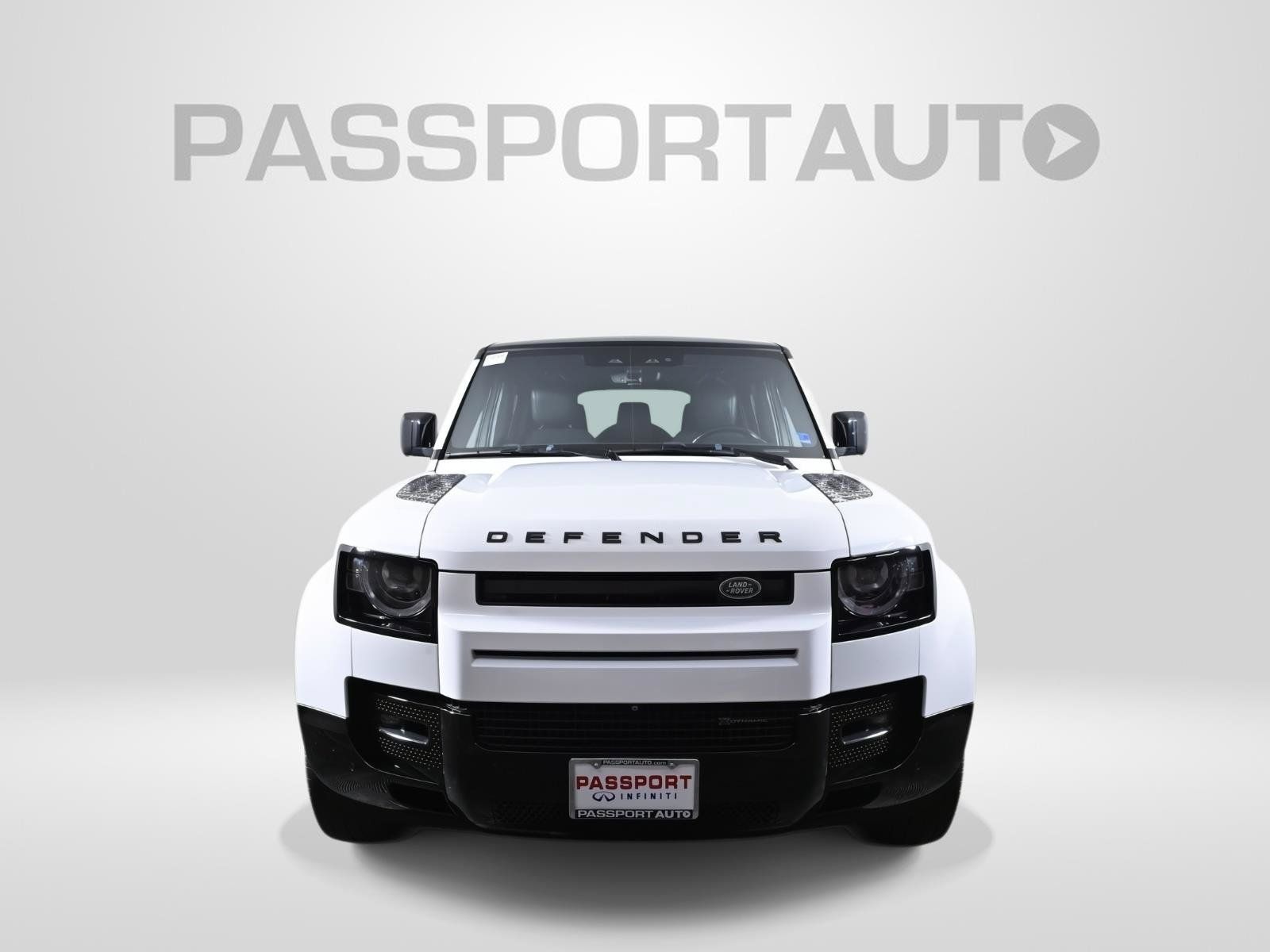 Used 2022 Land Rover Defender 110 X-Dynamic HSE AWD/4WD image 2