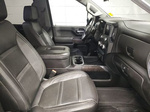 Used 2022 GMC Sierra 2500 Denali w/ Denali Ultimate Package AWD/4WD image 7