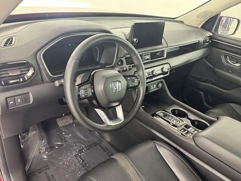 Used 2023 Honda Pilot Touring image 13