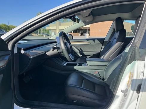 Used 2023 Tesla Model 3 Standard Range RWD image 8