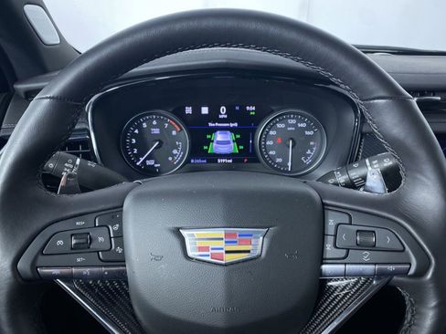 New 2025 Cadillac XT6 Sport w/ Technology Package AWD/4WD image 3