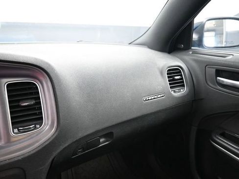 Used 2023 Dodge Charger SXT w/ Cold Weather Package RWD image 20