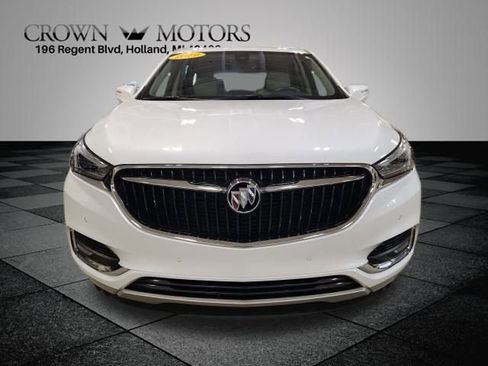 Used 2019 Buick Enclave Premium w/ Experience Buick Package image 8