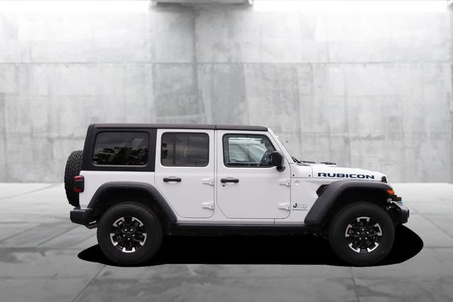 Used 2024 Jeep Wrangler Unlimited Rubicon 4xe AWD/4WD image 5