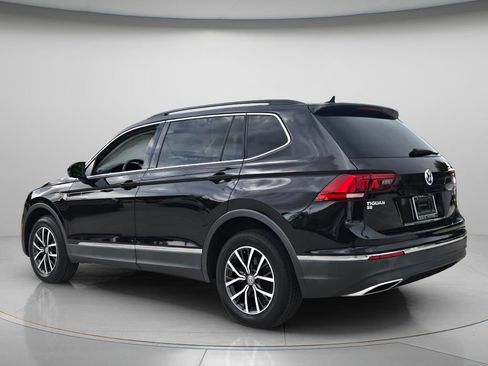 Used 2020 Volkswagen Tiguan SE FWD image 4