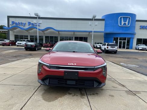 Used 2025 Kia K4 FWD image 4