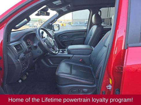 Used 2024 Nissan Titan PRO-4X w/ Pro-4x Convenience Package image 5