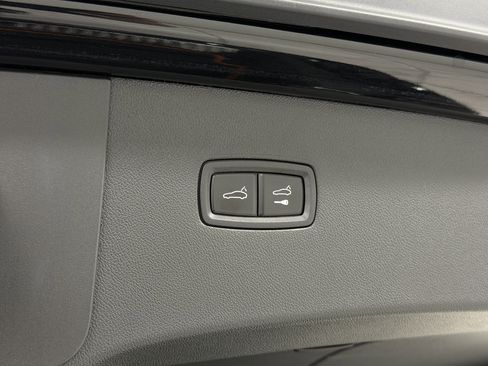 Certified 2025 Porsche Cayenne GTS image 69