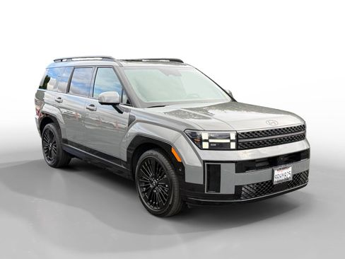 Used 2025 Hyundai Santa Fe Calligraphy image 7