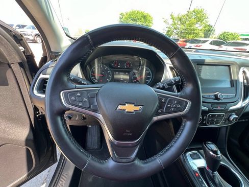 Used 2018 Chevrolet Equinox LT AWD/4WD image 40