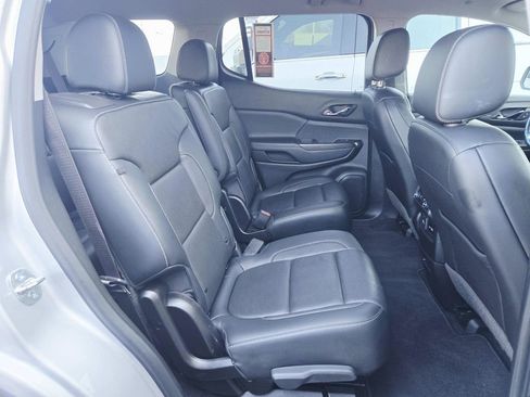 Used 2020 GMC Acadia SLT image 16