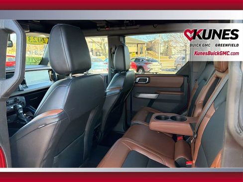 Used 2023 Ford Bronco Outer Banks image 37