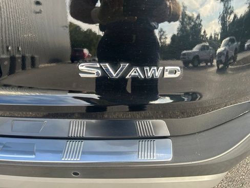 Used 2023 Nissan Rogue SV AWD/4WD image 10
