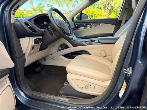 Used 2018 Lincoln MKX Reserve image 15