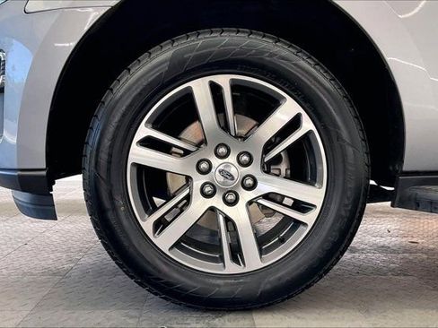 Used 2024 Ford Expedition Max Limited image 8