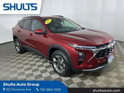 Used 2025 Chevrolet Trax LT w/ Driver Confidence Package