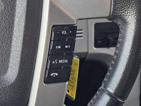 Used 2014 Ford F150 Platinum image 14