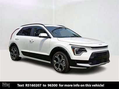 Certified 2024 Kia Niro EX Touring