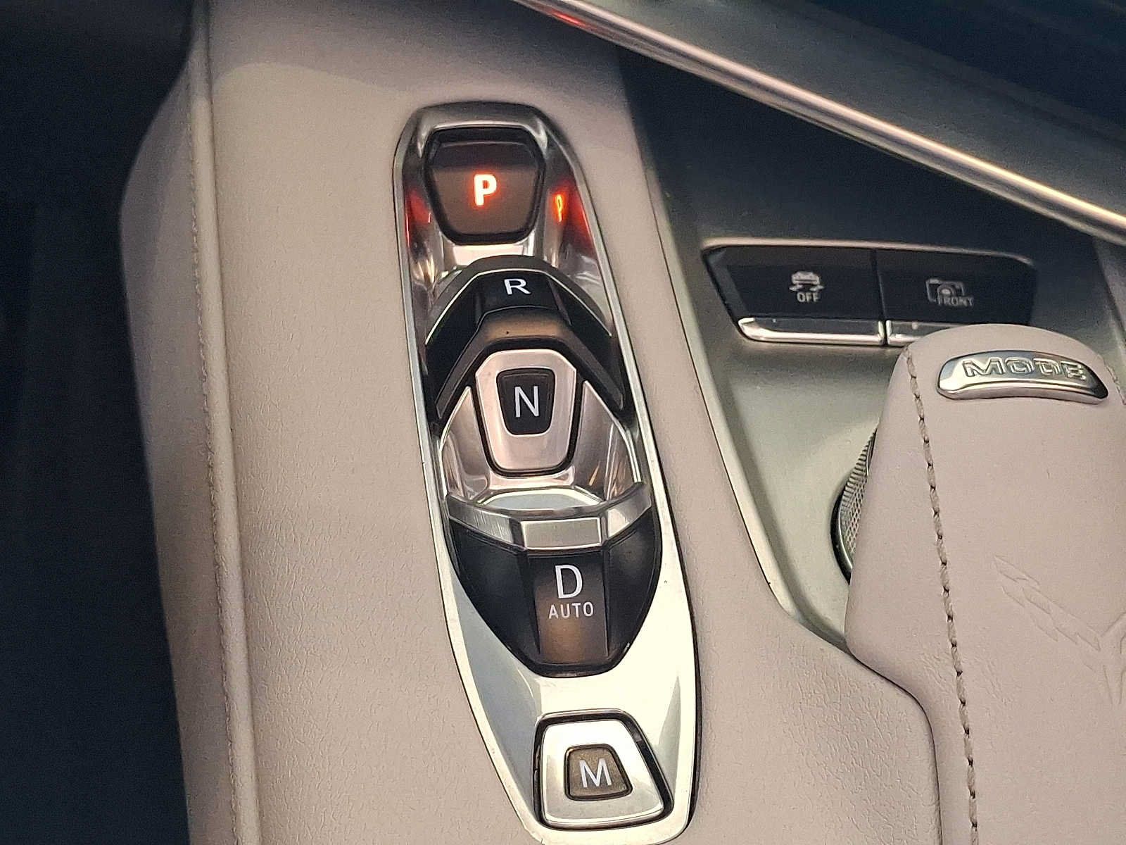 Used 2024 Chevrolet Corvette Stingray Preferred Cpe w/ Battery Protection Package RWD image 14