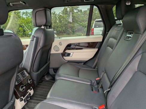 Used 2018 Land Rover Range Rover HSE AWD/4WD image 15
