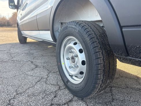 New 2026 Ford Transit 250 148 Medium Roof image 3