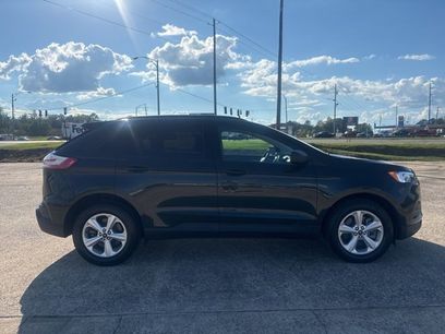 Used 2022 Ford Edge SE