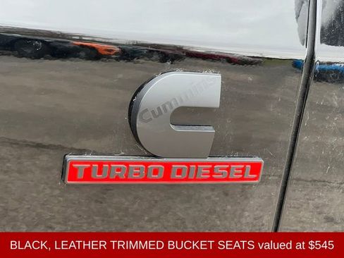 Used 2025 RAM 3500 Laramie image 21