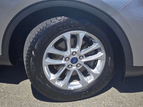 Used 2022 Ford Escape SE FWD image 9