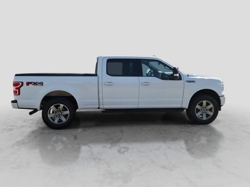 Used 2018 Ford F150 XLT w/ Equipment Group 302A Luxury AWD/4WD image 9