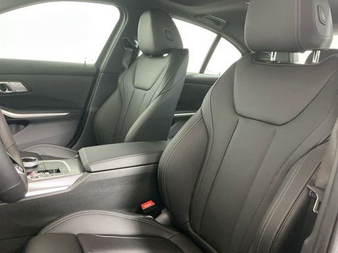 New 2026 BMW 330i Sedan w/ M Sport Package image 22