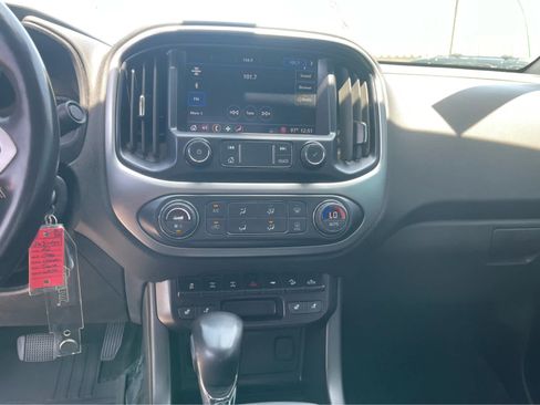 Used 2022 Chevrolet Colorado ZR2 AWD/4WD image 16