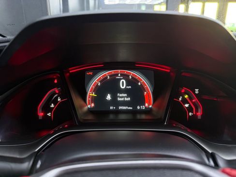 Used 2018 Honda Civic Type R image 29