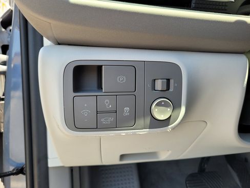 Used 2024 Hyundai Ioniq 6 SEL RWD image 25