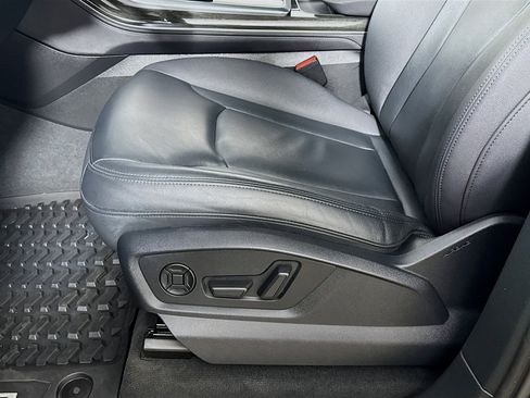 Used 2023 Audi Q7 3.0T Premium Plus image 23