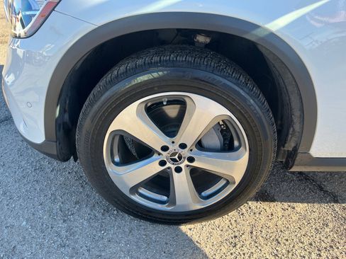 Used 2022 Mercedes-Benz GLC 300 4MATIC image 26