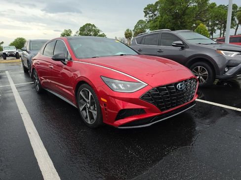Used 2021 Hyundai Sonata SEL Plus w/ Tech Package FWD image 1