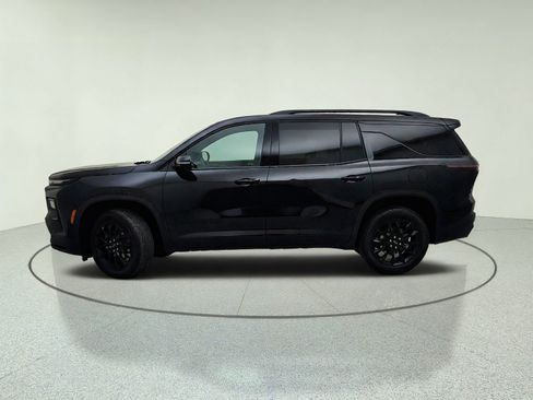 Used 2024 Chevrolet Traverse LT w/ Midnight/Sport Edition AWD/4WD image 14