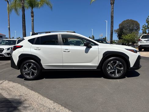 Certified 2025 Subaru Crosstrek 2.5i Premium AWD/4WD image 5