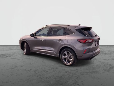 Used 2023 Ford Escape ST-Line image 6