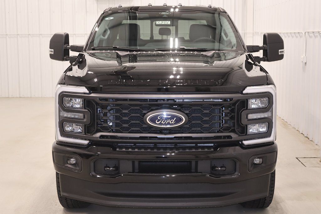 New 2026 Ford F350 XL w/ STX Appearance Package AWD/4WD image 4