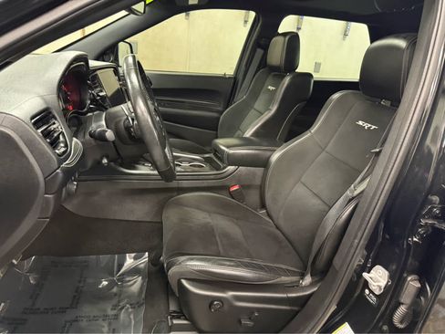 Used 2022 Dodge Durango SRT w/ Technology Group AWD/4WD image 10